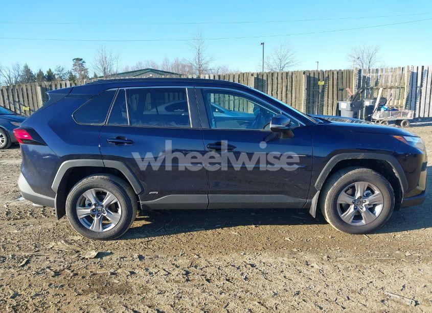 Photo 13 of 2024 Toyota Rav4 HYBRID XLE (VIN 4T3RWRFV4RU159593)