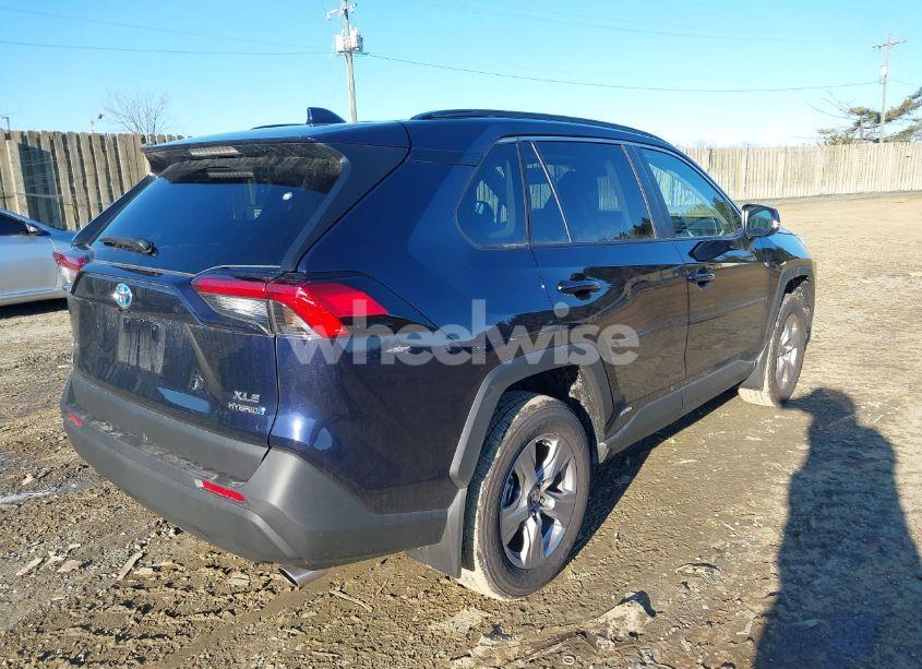 Photo 4 of 2024 Toyota Rav4 HYBRID XLE (VIN 4T3RWRFV4RU159593)