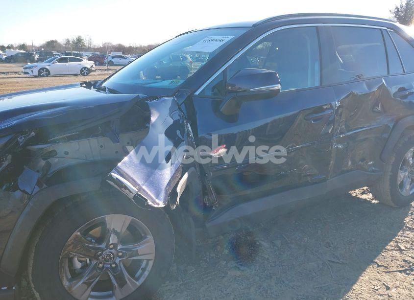 Photo 6 of 2024 Toyota Rav4 HYBRID XLE (VIN 4T3RWRFV4RU159593)