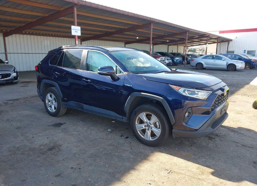 2021 Toyota Rav4 HYBRID XLE (VIN 4T3RWRFV5MU019187) main photo