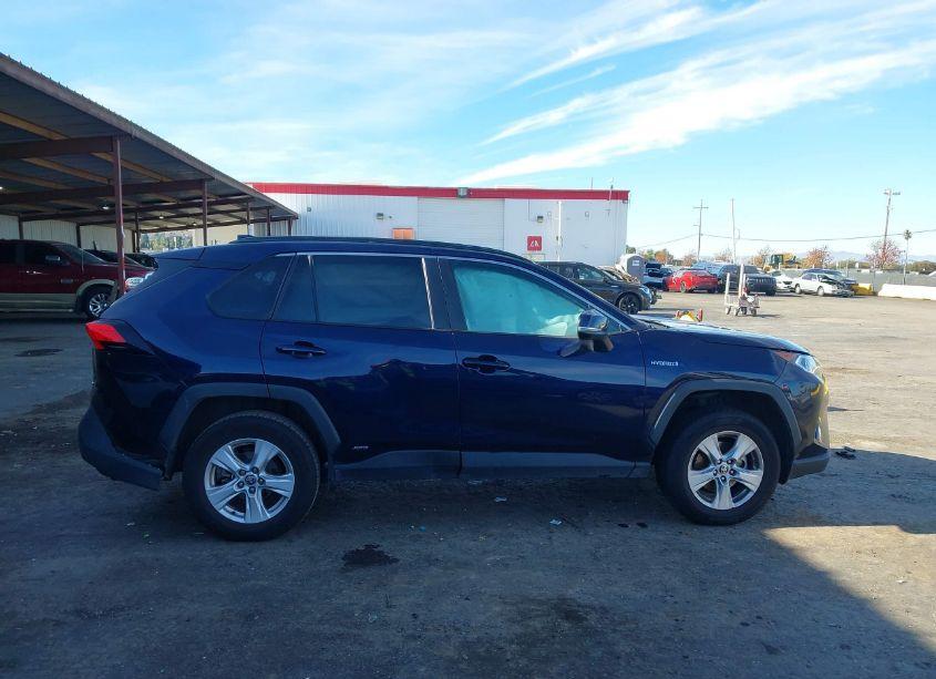 Photo 13 of 2021 Toyota Rav4 HYBRID XLE (VIN 4T3RWRFV5MU019187)