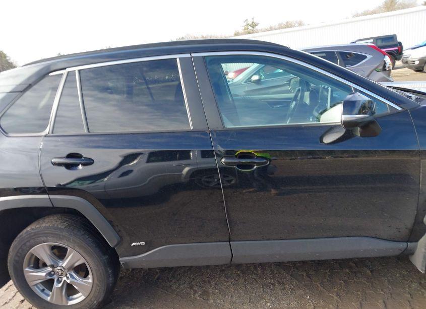 Photo 14 of 2022 Toyota Rav4 HYBRID XLE (VIN 4T3RWRFV5NU058332)