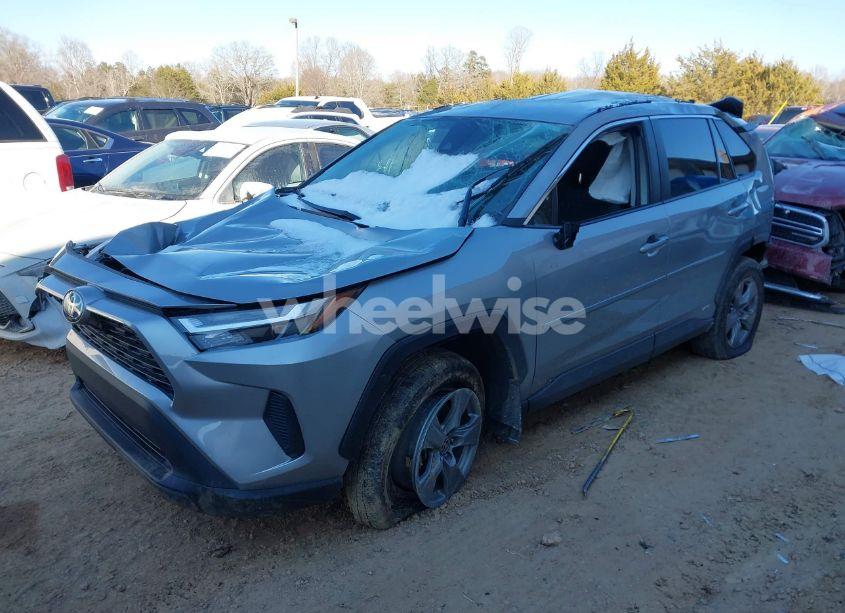 Photo 2 of 2022 Toyota Rav4 HYBRID XLE (VIN 4T3RWRFV5NU059190)