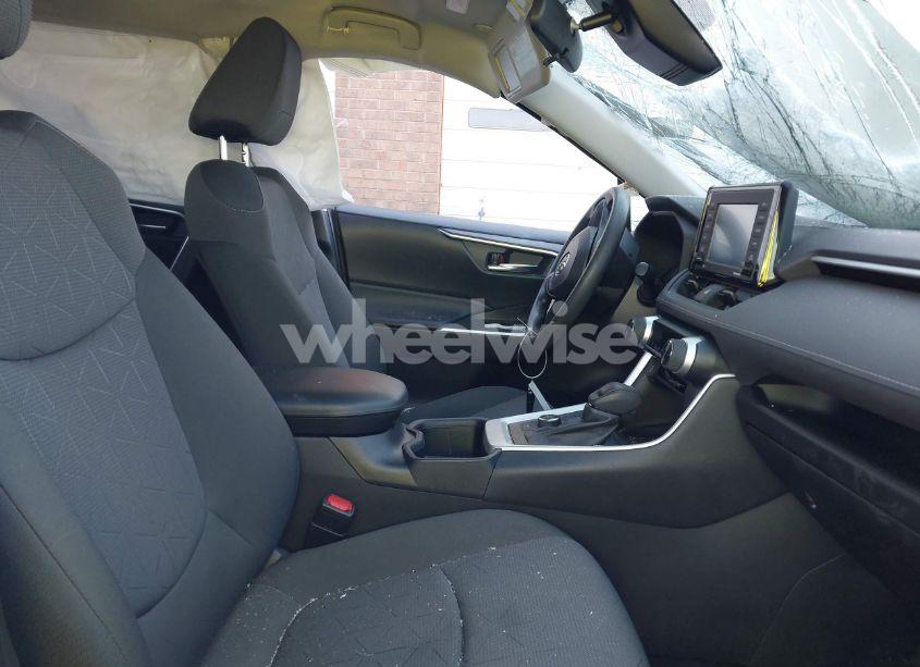 Photo 5 of 2022 Toyota Rav4 HYBRID XLE (VIN 4T3RWRFV5NU059190)