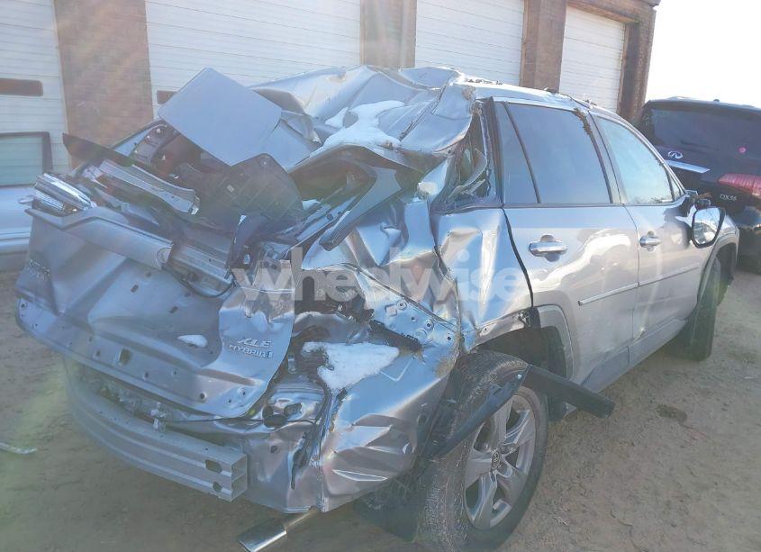 Photo 6 of 2022 Toyota Rav4 HYBRID XLE (VIN 4T3RWRFV5NU059190)