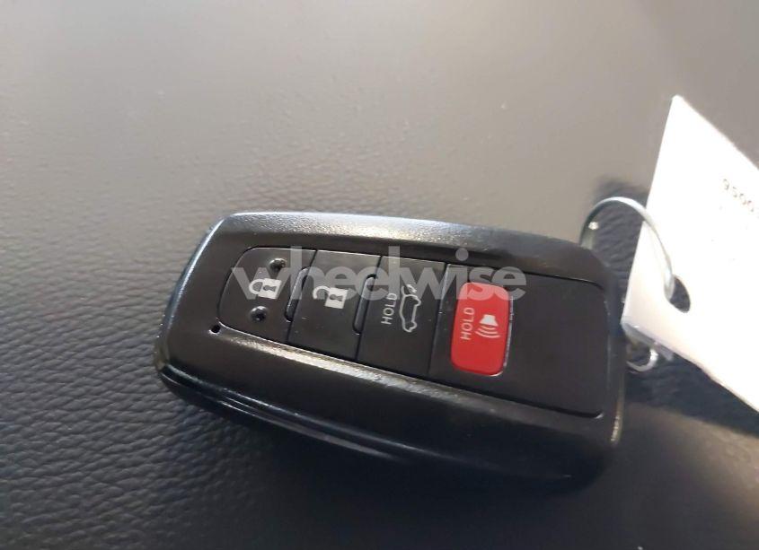 Photo 11 of 2022 Toyota Rav4 HYBRID XLE (VIN 4T3RWRFV5NU064972)