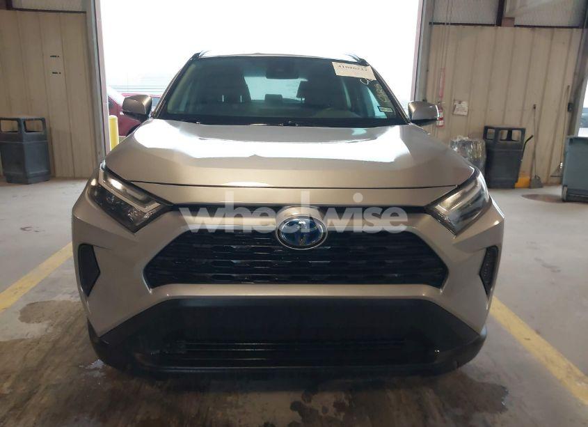 Photo 12 of 2022 Toyota Rav4 HYBRID XLE (VIN 4T3RWRFV5NU064972)