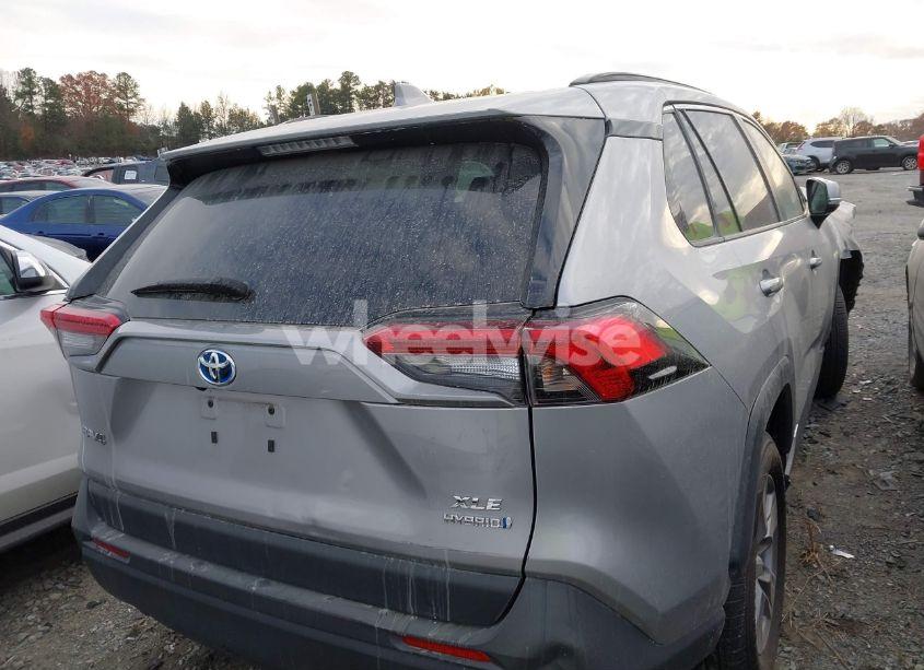 Photo 16 of 2022 Toyota Rav4 HYBRID XLE (VIN 4T3RWRFV5NU075034)
