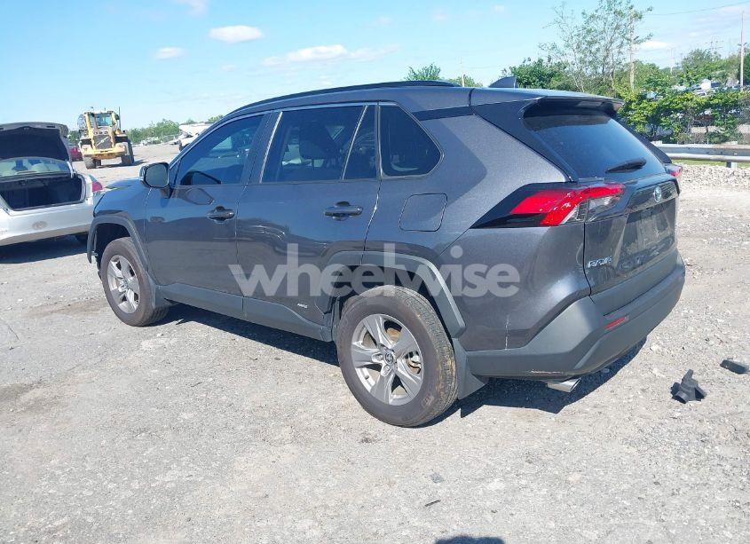 Photo 3 of 2024 Toyota Rav4 HYBRID XLE (VIN 4T3RWRFV5RU117417)