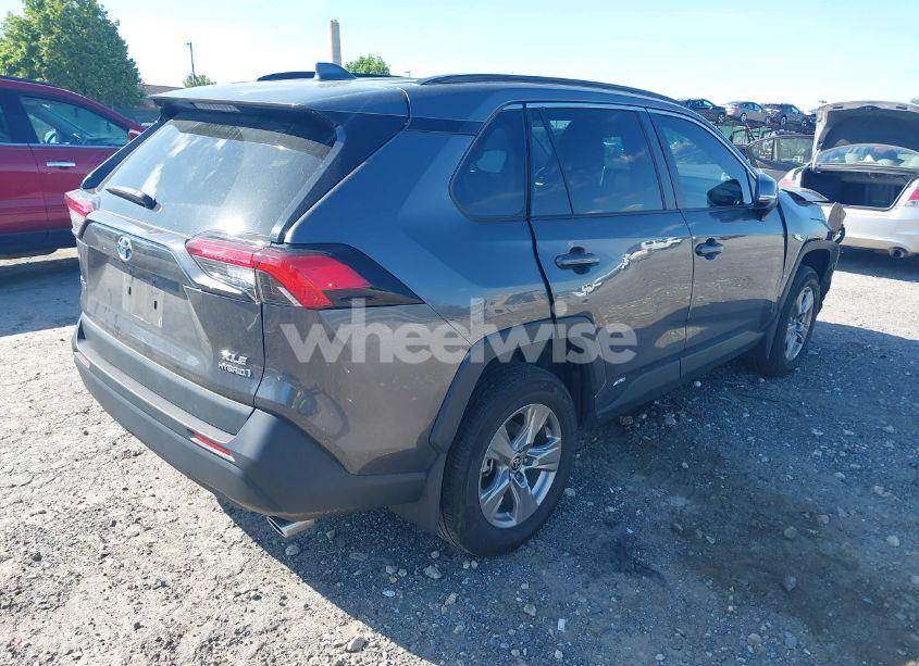 Photo 4 of 2024 Toyota Rav4 HYBRID XLE (VIN 4T3RWRFV5RU117417)