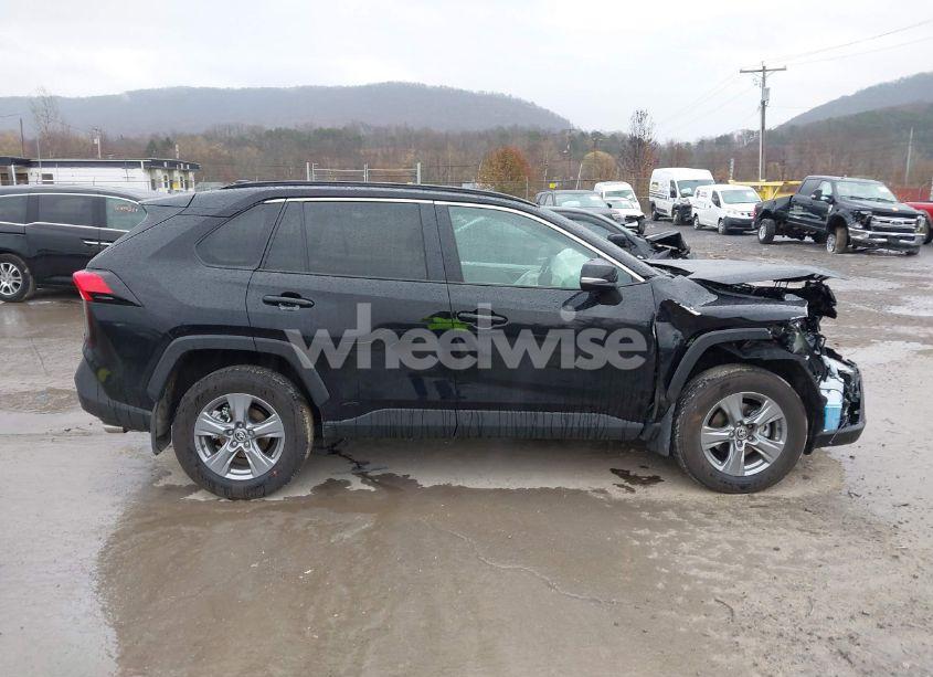 Photo 13 of 2024 Toyota Rav4 HYBRID XLE (VIN 4T3RWRFV5RU158422)