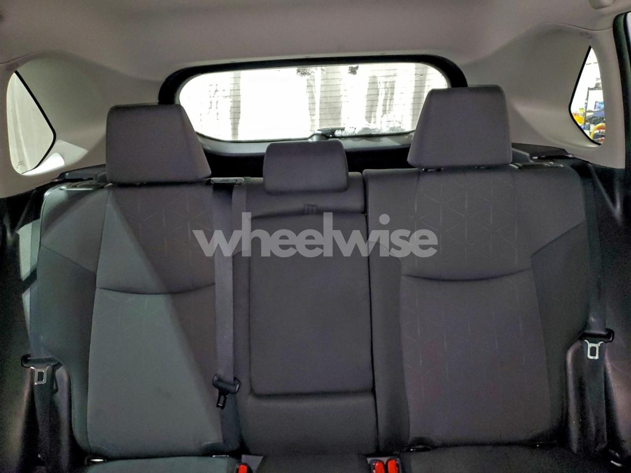 Photo 10 of 2025 TOYOTA RAV4 XLE (VIN 4T3RWRFV5SU167448)