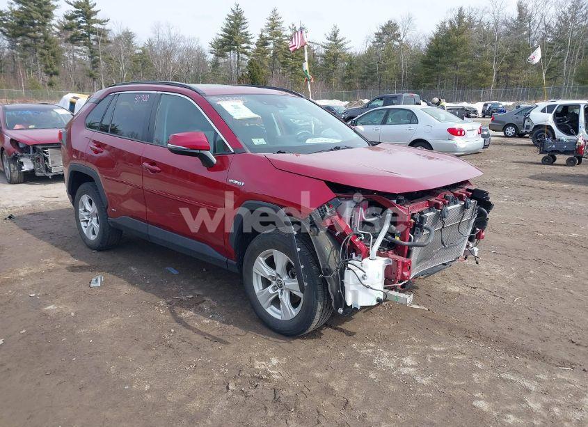 2021 Toyota Rav4 HYBRID XLE (VIN 4T3RWRFV6MU027704) main photo
