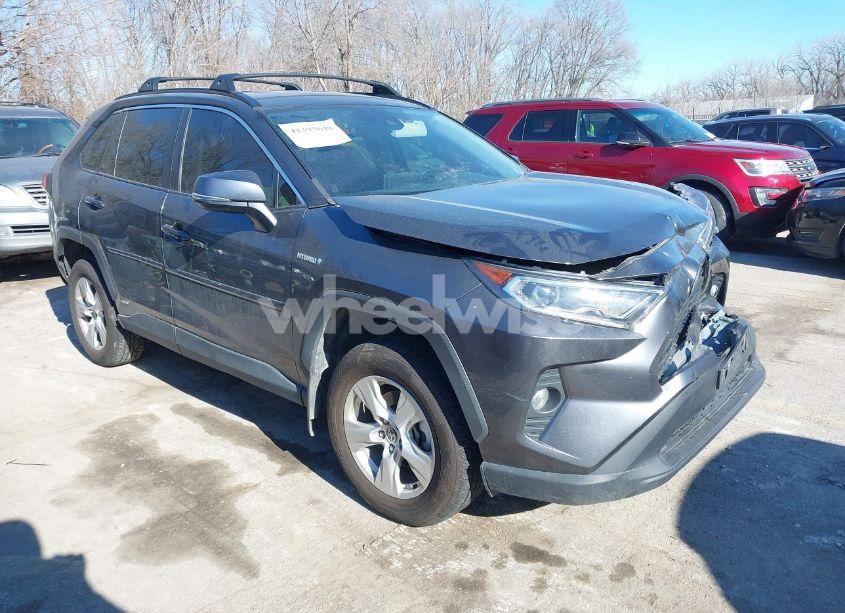 2021 Toyota Rav4 HYBRID XLE (VIN 4T3RWRFV6MU037326) main photo