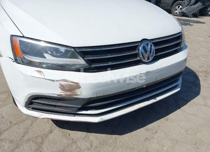Photo 6 of 2016 Volkswagen Jetta 1.4T S (VIN 4T3RWRFV6NU******)