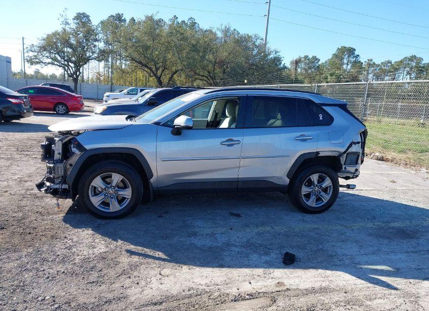 Photo 14 of 2022 Toyota Rav4 HYBRID XLE (VIN 4T3RWRFV6NU060865)