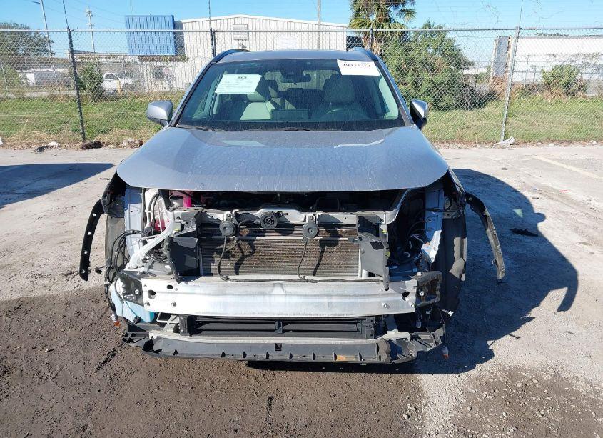 Photo 6 of 2022 Toyota Rav4 HYBRID XLE (VIN 4T3RWRFV6NU060865)