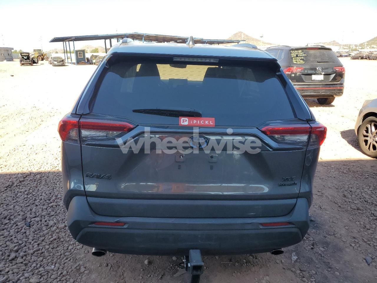 Photo 6 of 2022 TOYOTA RAV4 XLE (VIN 4T3RWRFV6NU075074)