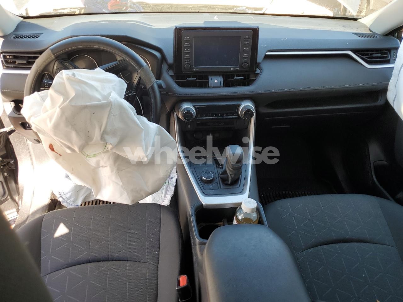 Photo 8 of 2022 TOYOTA RAV4 XLE (VIN 4T3RWRFV6NU075074)