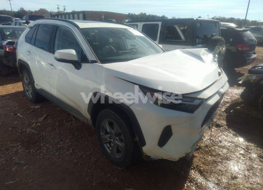 2022 Toyota Rav4 HYBRID XLE (VIN 4T3RWRFV6NU080436) main photo