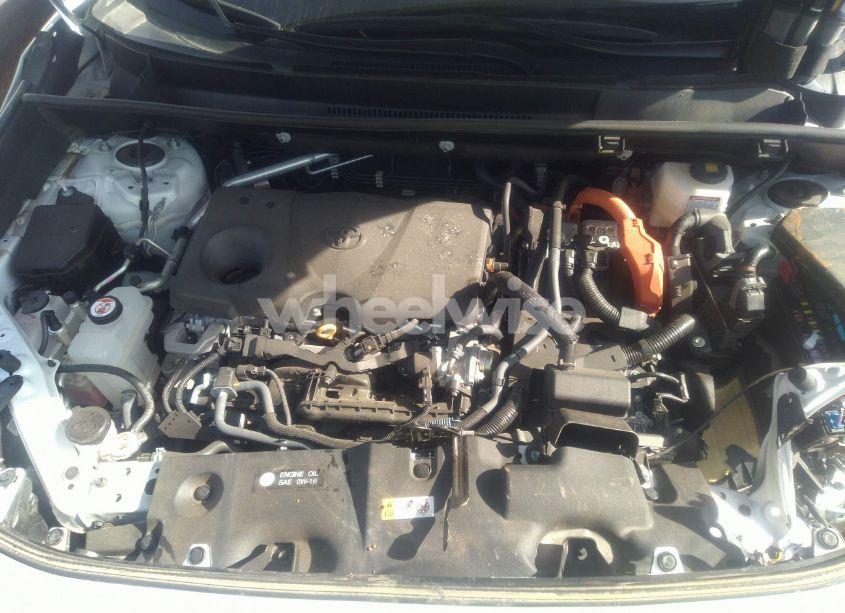 Photo 10 of 2022 Toyota Rav4 HYBRID XLE (VIN 4T3RWRFV6NU080436)