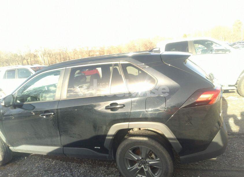 Photo 13 of 2023 Toyota Rav4 HYBRID XLE (VIN 4T3RWRFV6PU090953)