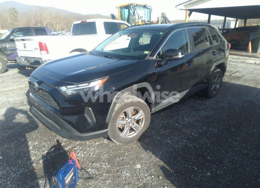 Photo 2 of 2023 Toyota Rav4 HYBRID XLE (VIN 4T3RWRFV6PU090953)