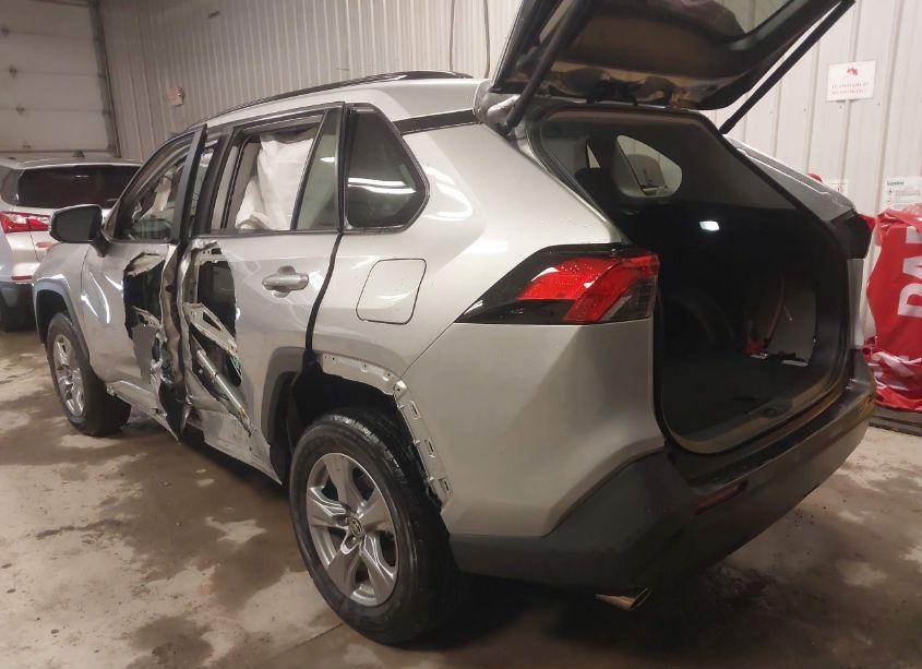 Photo 3 of 2024 Toyota Rav4 HYBRID XLE (VIN 4T3RWRFV6RU125025)