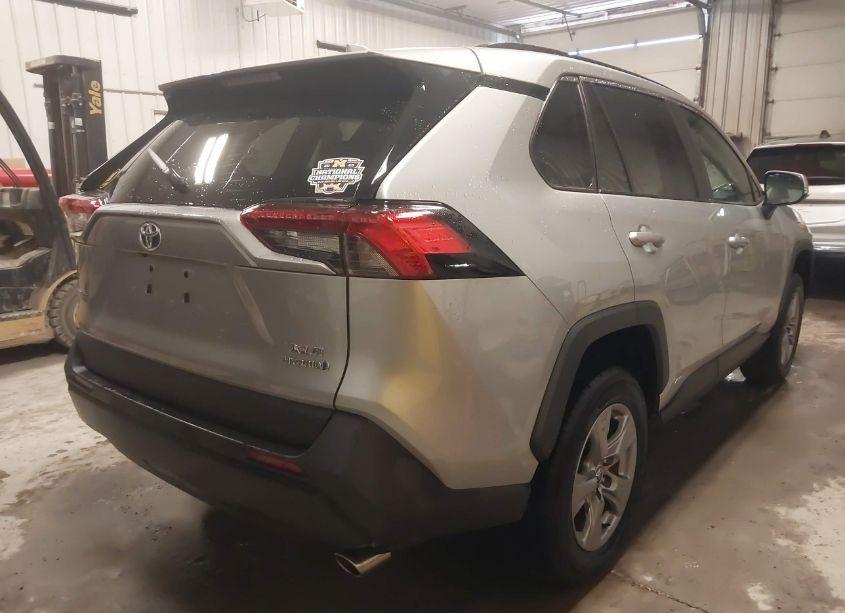 Photo 4 of 2024 Toyota Rav4 HYBRID XLE (VIN 4T3RWRFV6RU125025)