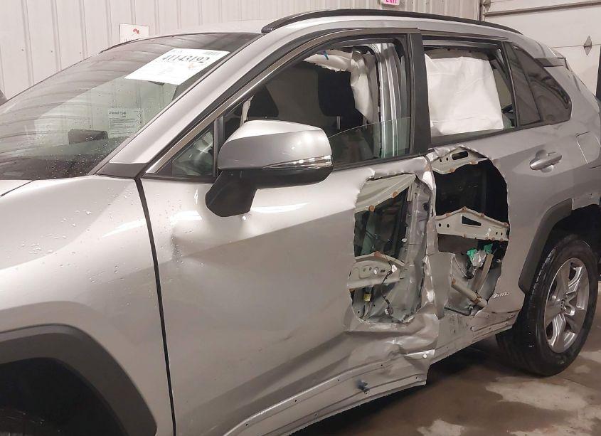 Photo 6 of 2024 Toyota Rav4 HYBRID XLE (VIN 4T3RWRFV6RU125025)