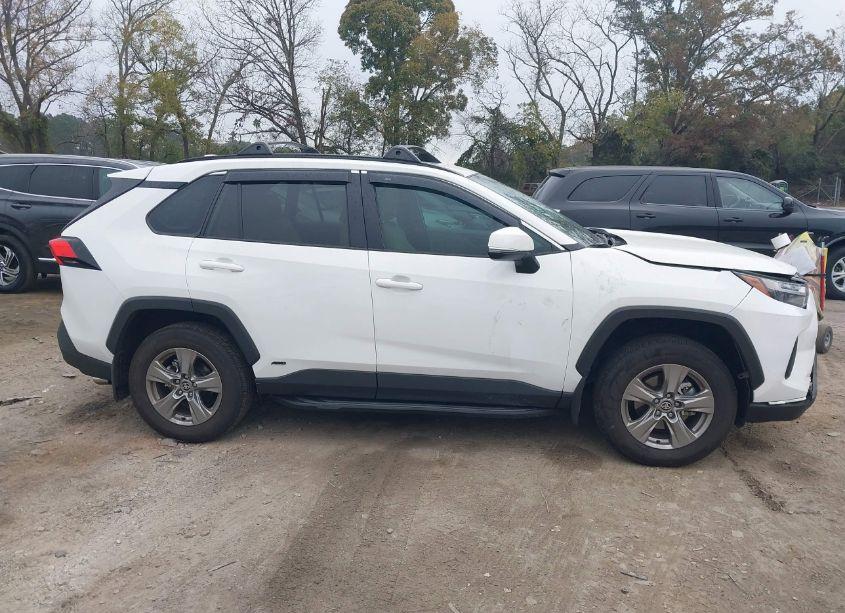 Photo 13 of 2024 Toyota Rav4 HYBRID XLE (VIN 4T3RWRFV6RU144013)