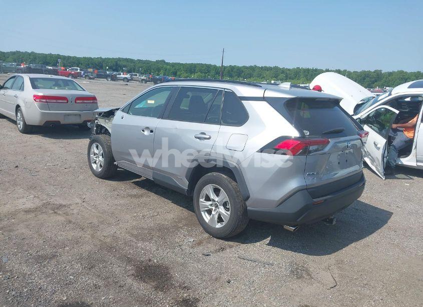Photo 3 of 2021 Toyota Rav4 HYBRID XLE (VIN 4T3RWRFV7MU043264)
