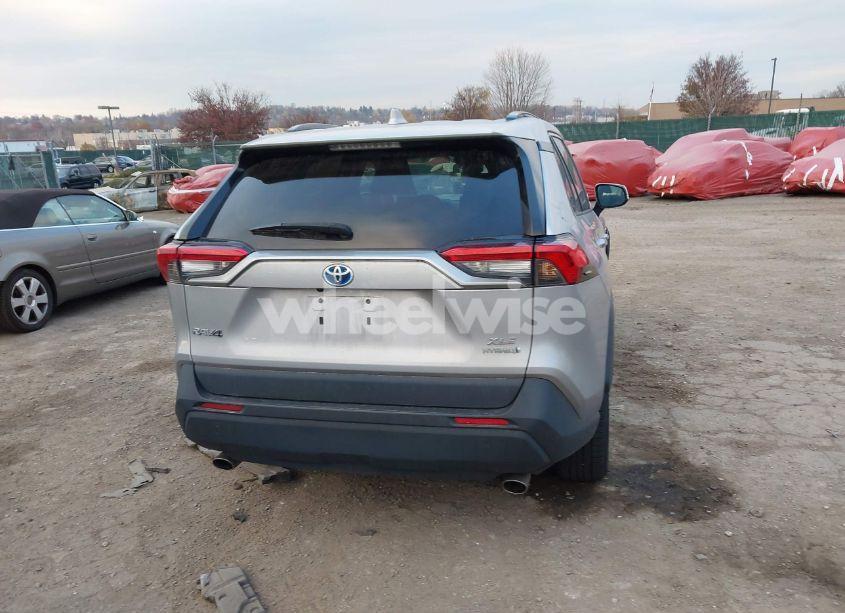 Photo 16 of 2022 Toyota Rav4 HYBRID XLE (VIN 4T3RWRFV7NU052211)