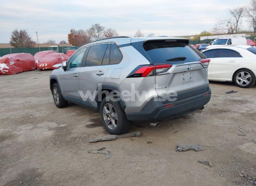 Photo 3 of 2022 Toyota Rav4 HYBRID XLE (VIN 4T3RWRFV7NU052211)