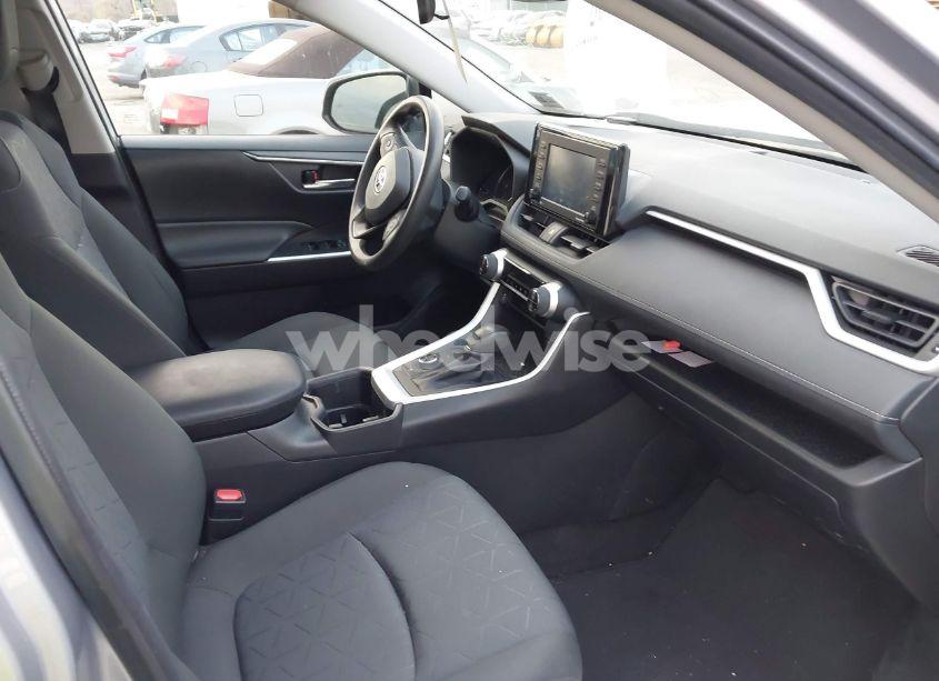 Photo 5 of 2022 Toyota Rav4 HYBRID XLE (VIN 4T3RWRFV7NU052211)