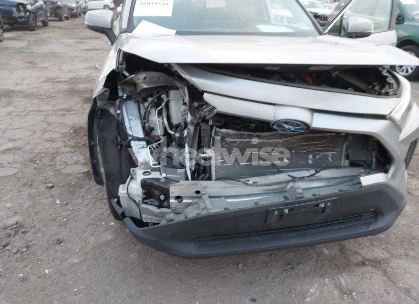 Photo 6 of 2022 Toyota Rav4 HYBRID XLE (VIN 4T3RWRFV7NU052211)