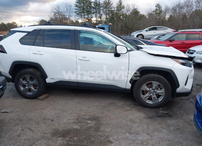 Photo 13 of 2023 Toyota Rav4 HYBRID XLE (VIN 4T3RWRFV7PU096471)