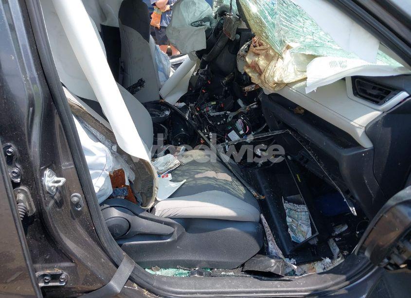 Photo 5 of 2024 Toyota Rav4 HYBRID XLE (VIN 4T3RWRFV7RU112915)