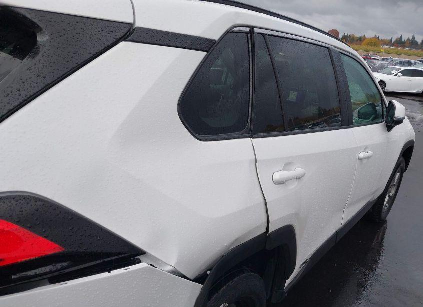 Photo 20 of 2024 Toyota Rav4 HYBRID XLE (VIN 4T3RWRFV7RU115863)