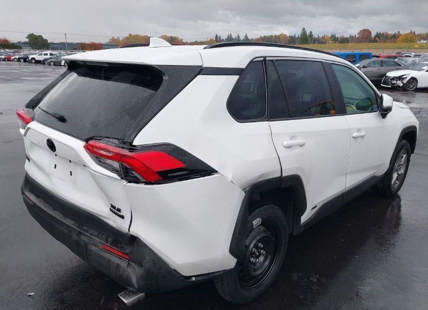 Photo 6 of 2024 Toyota Rav4 HYBRID XLE (VIN 4T3RWRFV7RU115863)