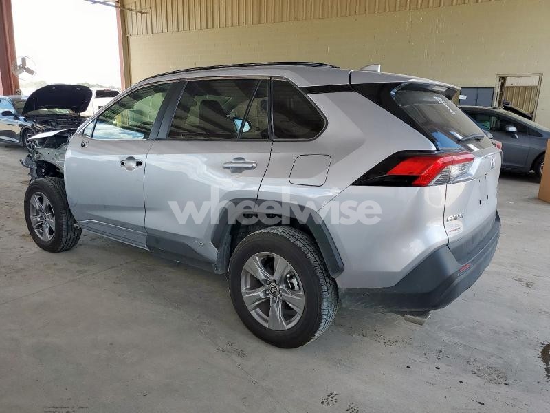 Photo 3 of 2024 TOYOTA RAV4 XLE (VIN 4T3RWRFV7RU149317)