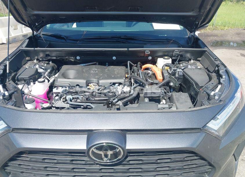 Photo 10 of 2025 Toyota Rav4 HYBRID XLE (VIN 4T3RWRFV7SU165944)