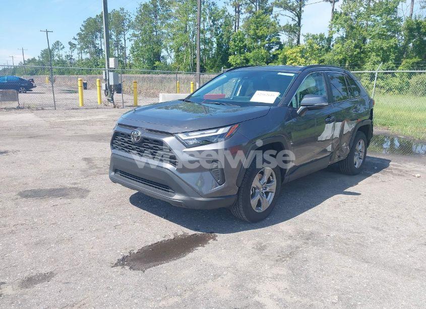 Photo 2 of 2025 Toyota Rav4 HYBRID XLE (VIN 4T3RWRFV7SU165944)