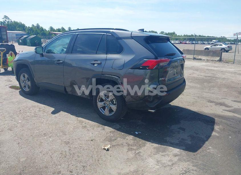 Photo 3 of 2025 Toyota Rav4 HYBRID XLE (VIN 4T3RWRFV7SU165944)