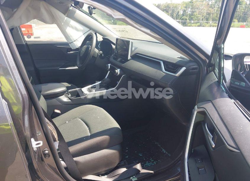 Photo 5 of 2025 Toyota Rav4 HYBRID XLE (VIN 4T3RWRFV7SU165944)