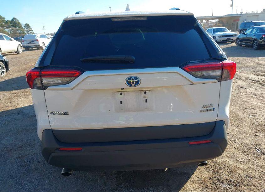 Photo 16 of 2021 Toyota Rav4 HYBRID XLE (VIN 4T3RWRFV8MU020818)