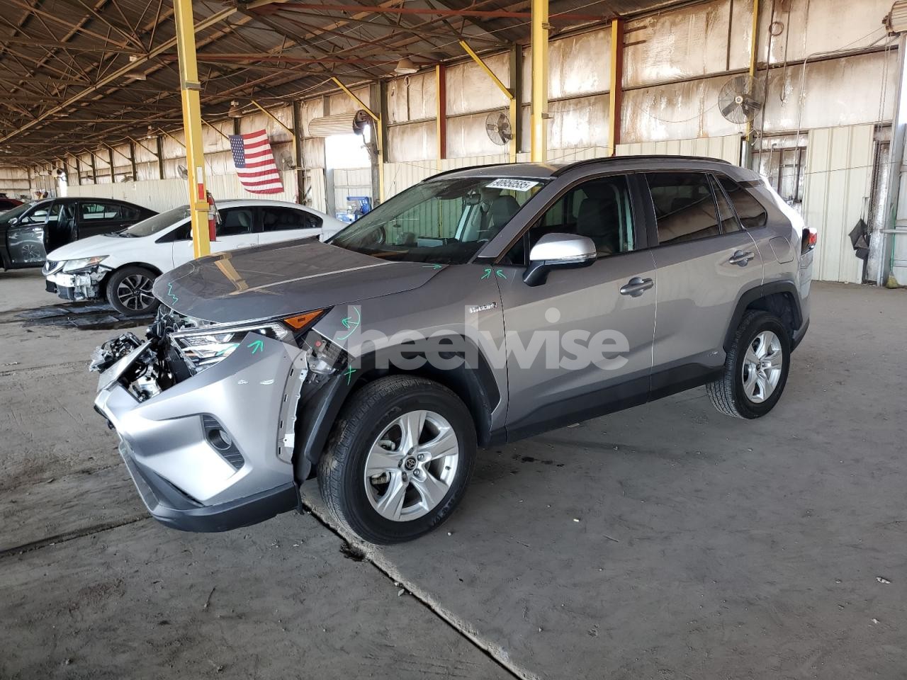 2021 TOYOTA RAV4 XLE (VIN 4T3RWRFV8MU022357) main photo