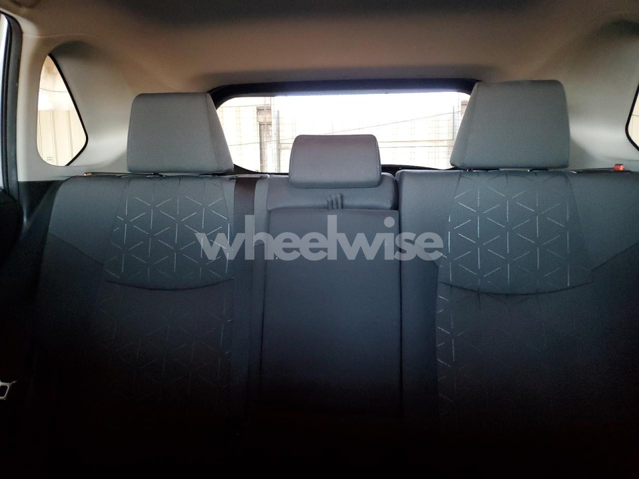 Photo 10 of 2021 TOYOTA RAV4 XLE (VIN 4T3RWRFV8MU022357)