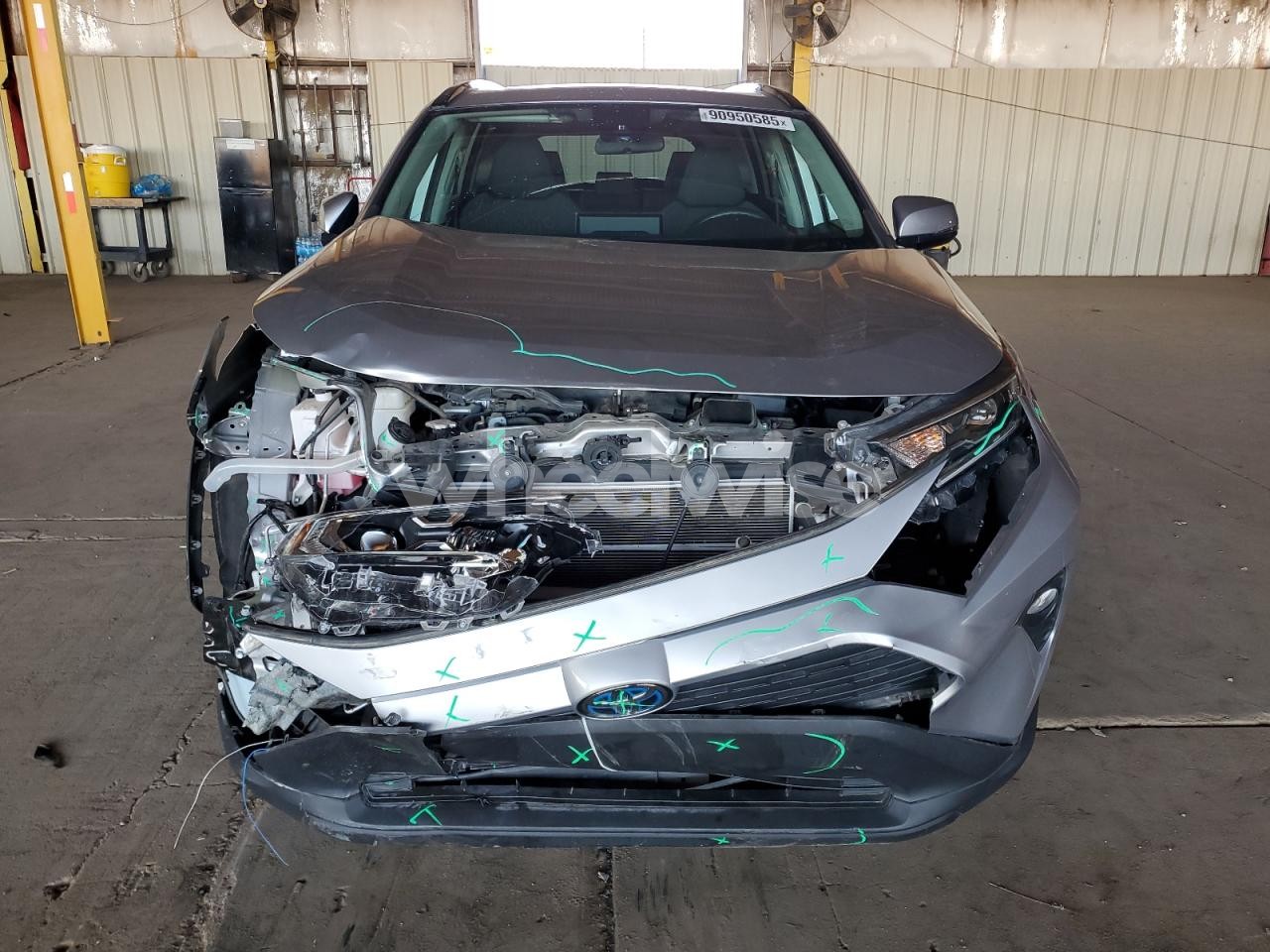 Photo 5 of 2021 TOYOTA RAV4 XLE (VIN 4T3RWRFV8MU022357)