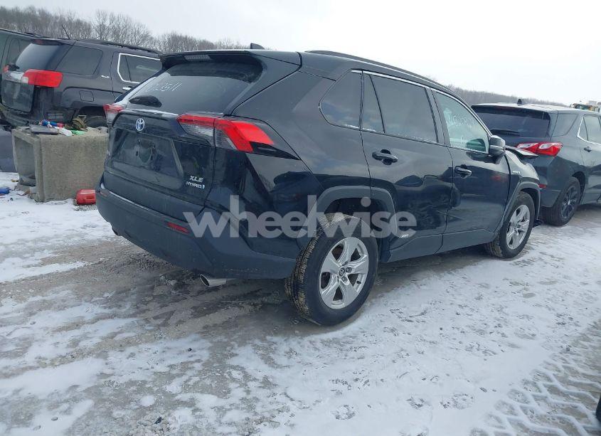 Photo 4 of 2021 Toyota Rav4 HYBRID XLE (VIN 4T3RWRFV8MU023511)